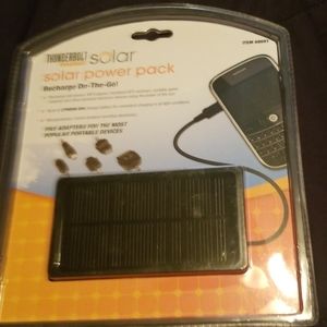 Solar power pack